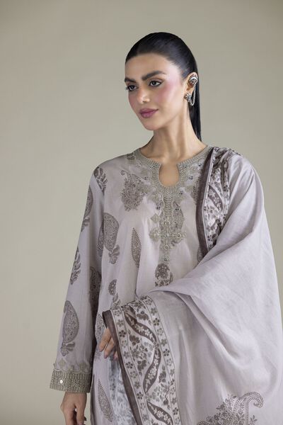 Embroidered | Cambric | Fabrics 3 Piece | GBP 40.00