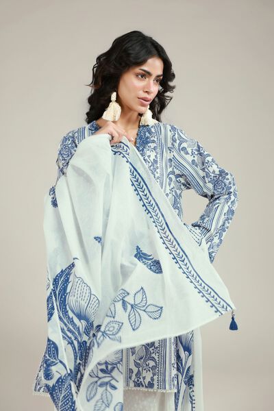 Printed | Lawn | 3-Piece Floral Suit | GBP 55.00