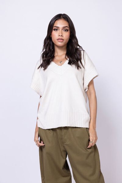 Dyed | Viscose Polyester Nylon | Sweater | GBP 6.00