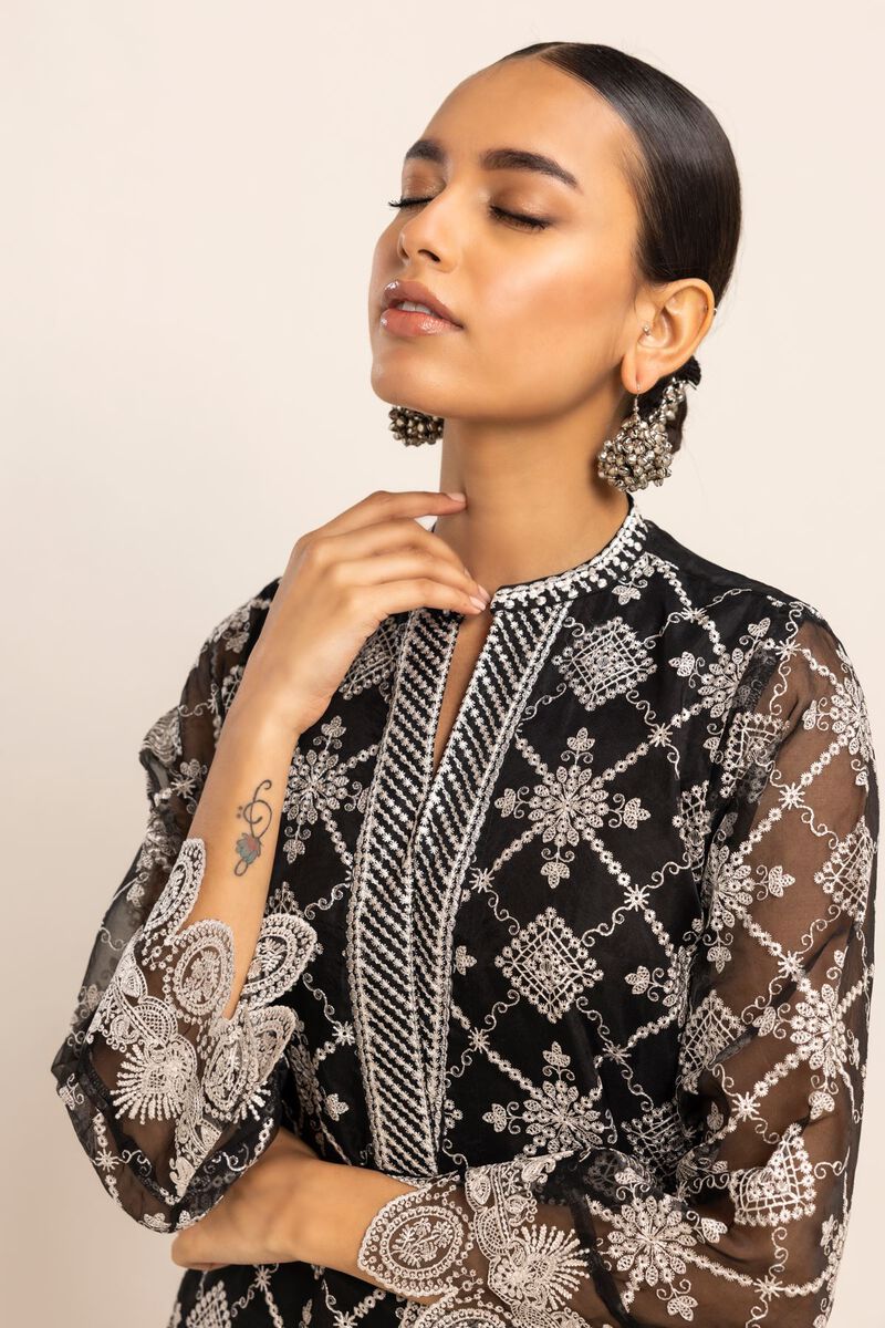  | Kurta | Embroidered | null