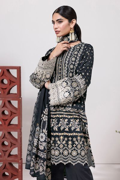 Lawn | Embroidered | Fabrics 3 Piece | GBP 18.00