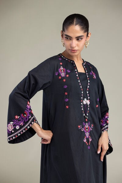 Embroidered | Cambric | Black Cambric Kurta | GBP 40.00