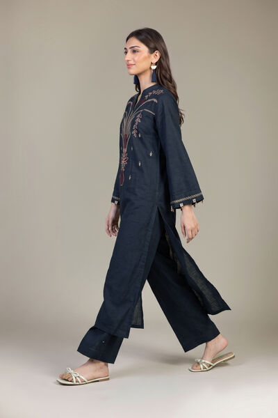 Embroidered | Heavy Textured Cotton | Pants | GBP 25.00