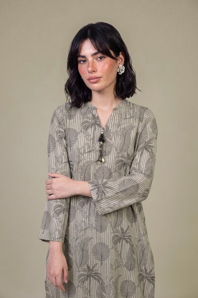 Printed | Light Khaddar | 2 Piece Tailored | GBP 40.00