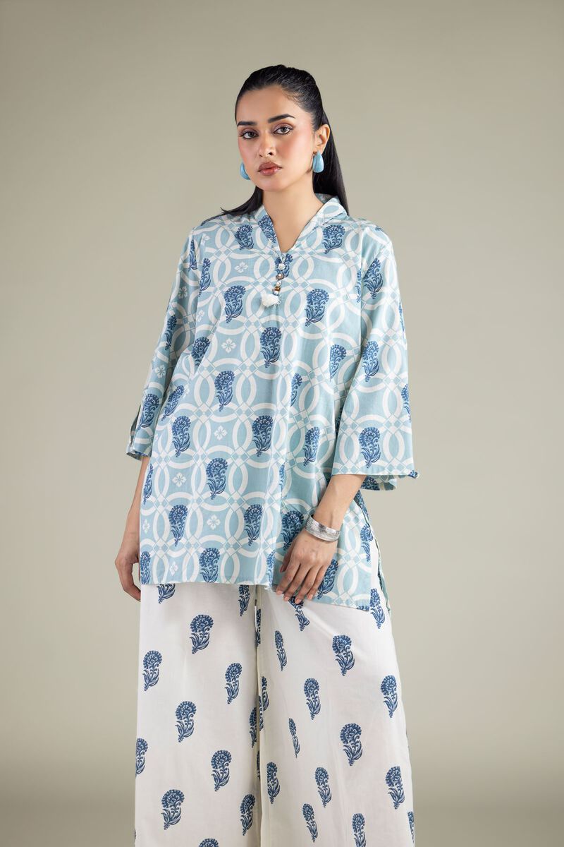 https://uk.khaadi.com/dw/image/v2/BJTG_PRD/on/demandware.static/-/Sites-khaadi-master-catalog/default/dw7e95390e/images/hi-res/1-26-147-a-a_multi_1.jpg?sw=800&sh=1200