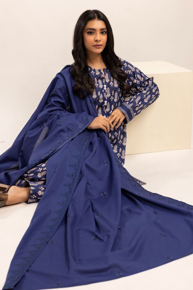  | Chaadar | Embroidered | null
