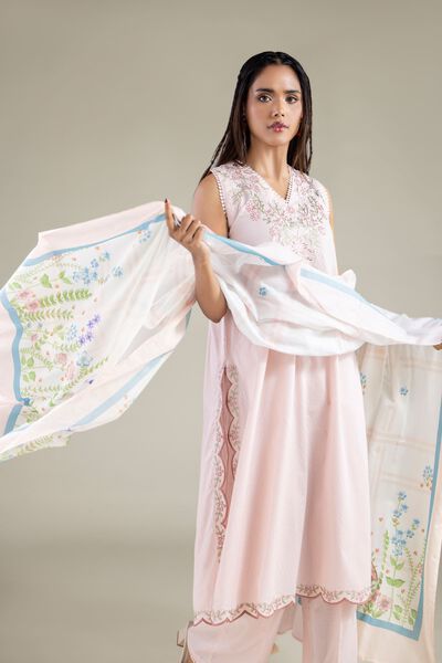 Embroidered | Lawn | Floral Dupatta | GBP 20.00