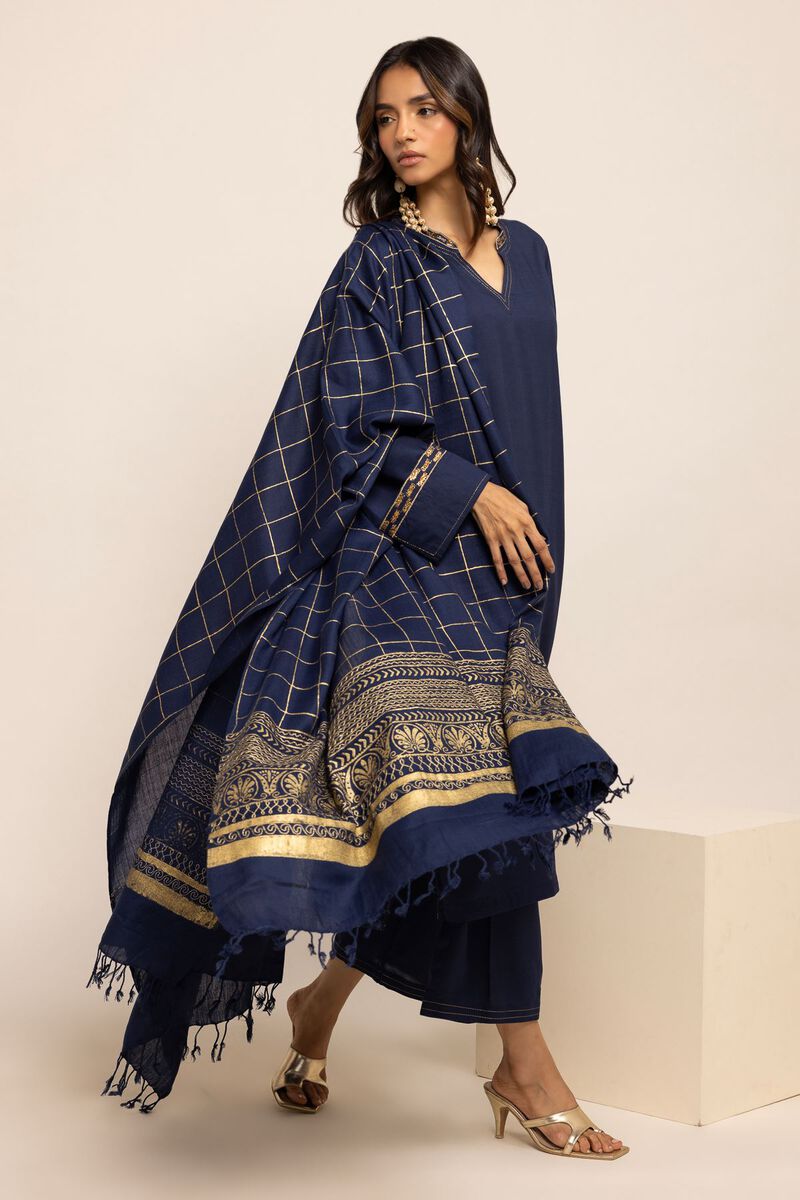  | Shawl | Embroidered | null
