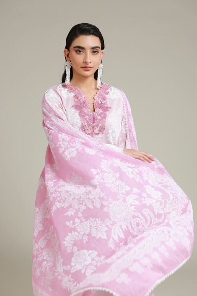 Embroidered | Lawn | Fabrics 3 Piece | GBP 40.00