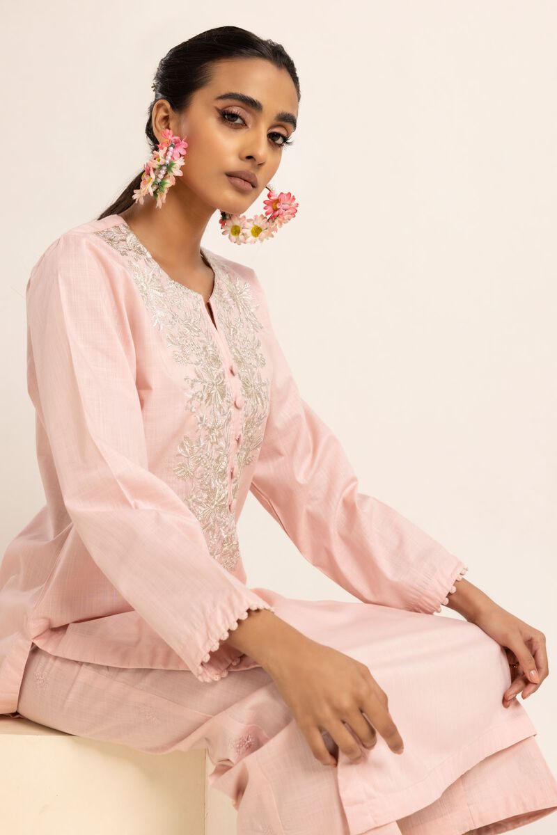  | Kurta | Embroidered | null