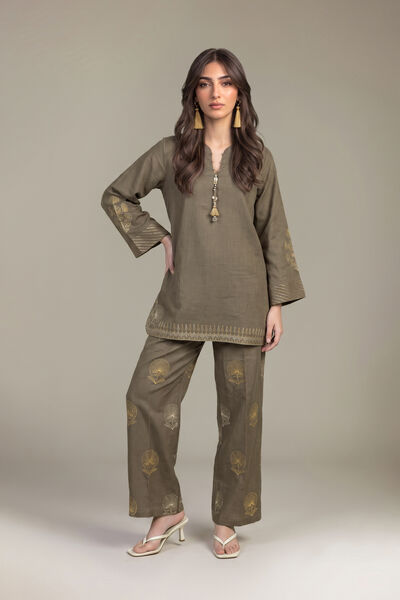 Embroidered | Heavy Textured Cotton | Pants | GBP 30.00