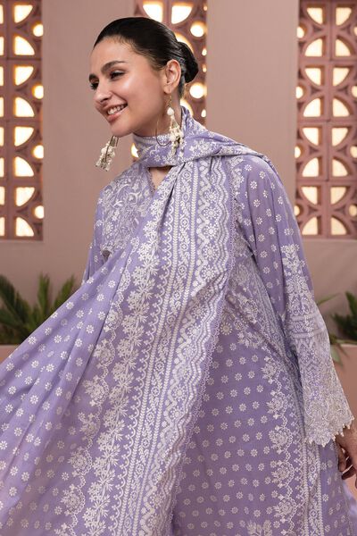 Lawn | Embroidered | Fabrics 3 Piece | GBP 18.00