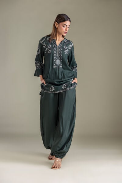 Printed | Viscose Crepe | Dark Green Trousers | GBP 25.00