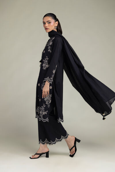 Embroidered | Lawn | Solid Lawn Dupatta | GBP 25.00