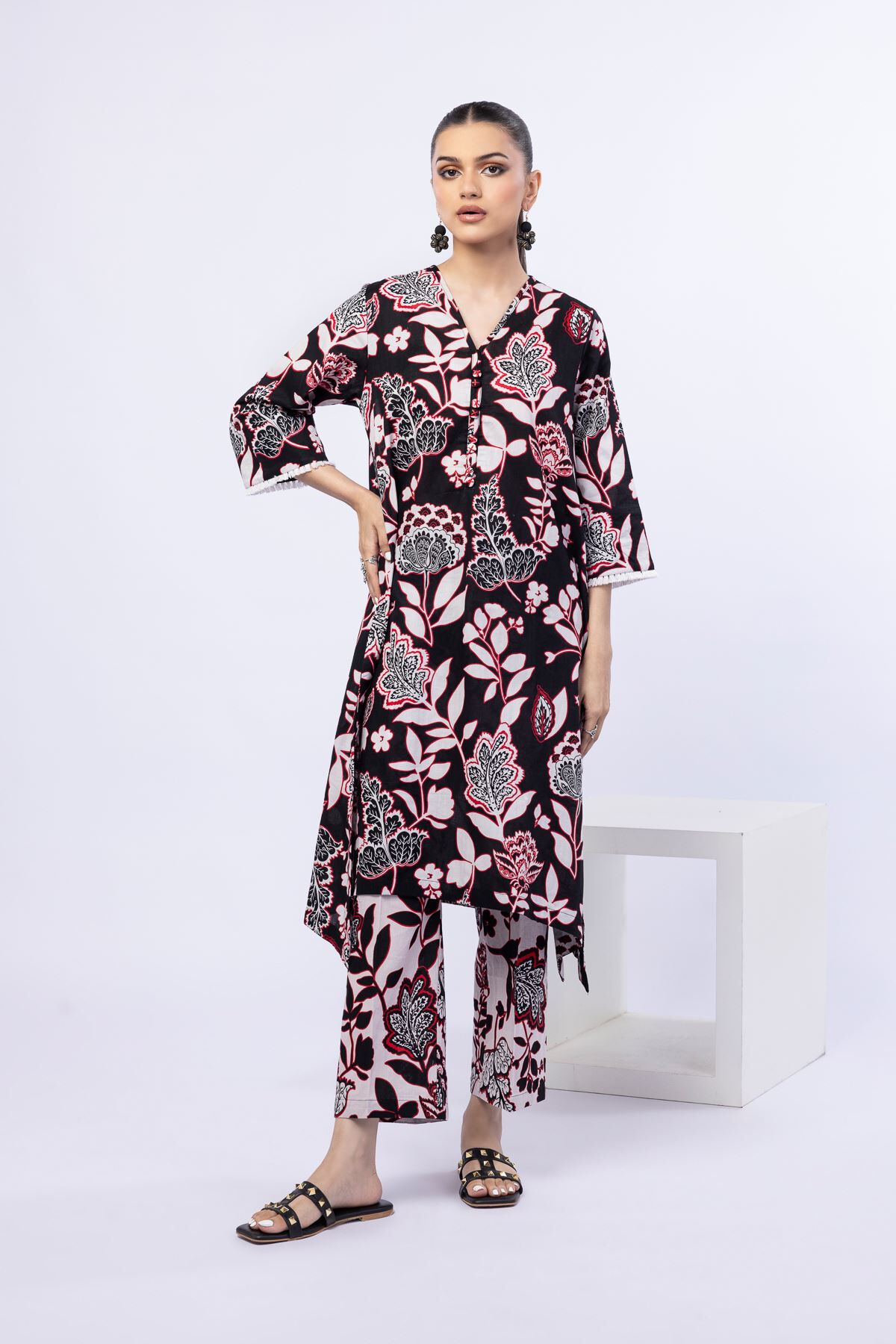 Buy Kurta | 0.0 N/A | OTD4-EX24-01TA-VG_MULTI | Khaadi United Kingdom