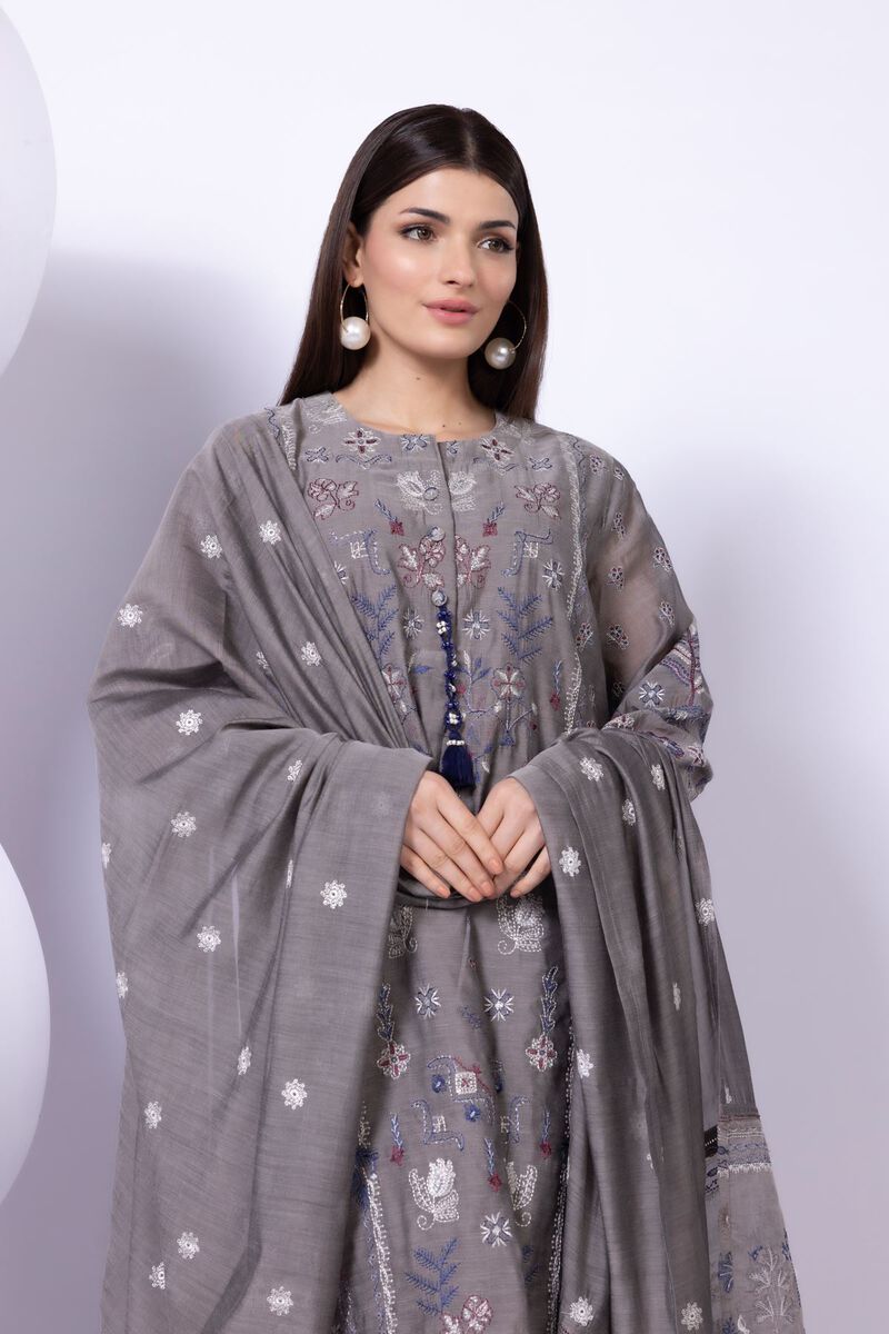 Embroidered | Paper Silk | Dupatta | GBP 25.00