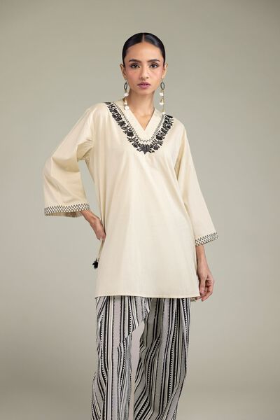 Embroidered | Cambric | Floral Cambric Kurta | GBP 25.00