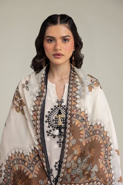 Embroidered | Broshia | Fabrics 3 Piece | GBP 45.00