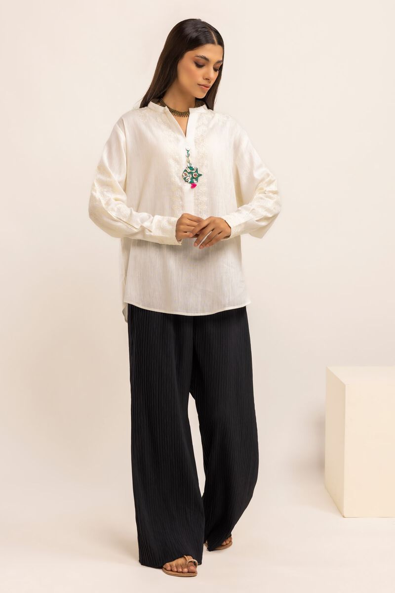  | Blouse | Embroidered | null