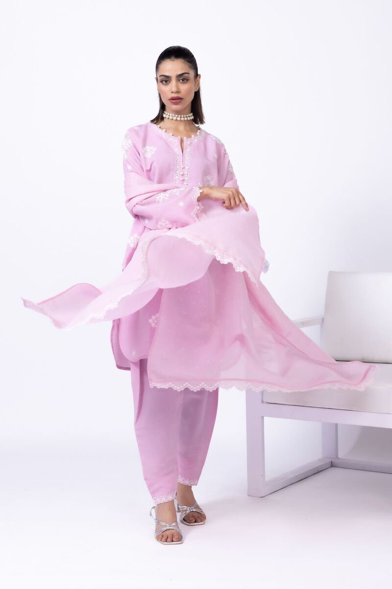 https://uk.khaadi.com/dw/image/v2/BJTG_PRD/on/demandware.static/-/Sites-khaadi-master-catalog/default/dw933378fa/images/hi-res/eis245005_multi_1.jpg?sw=800&sh=1200