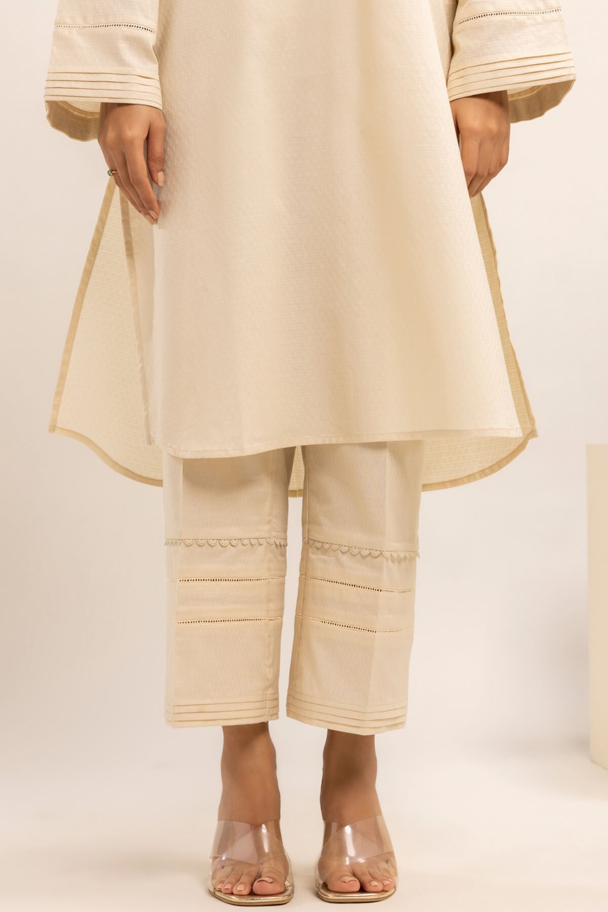 Khadi Cotton Pants for Women  Khadi Pants  Naariy
