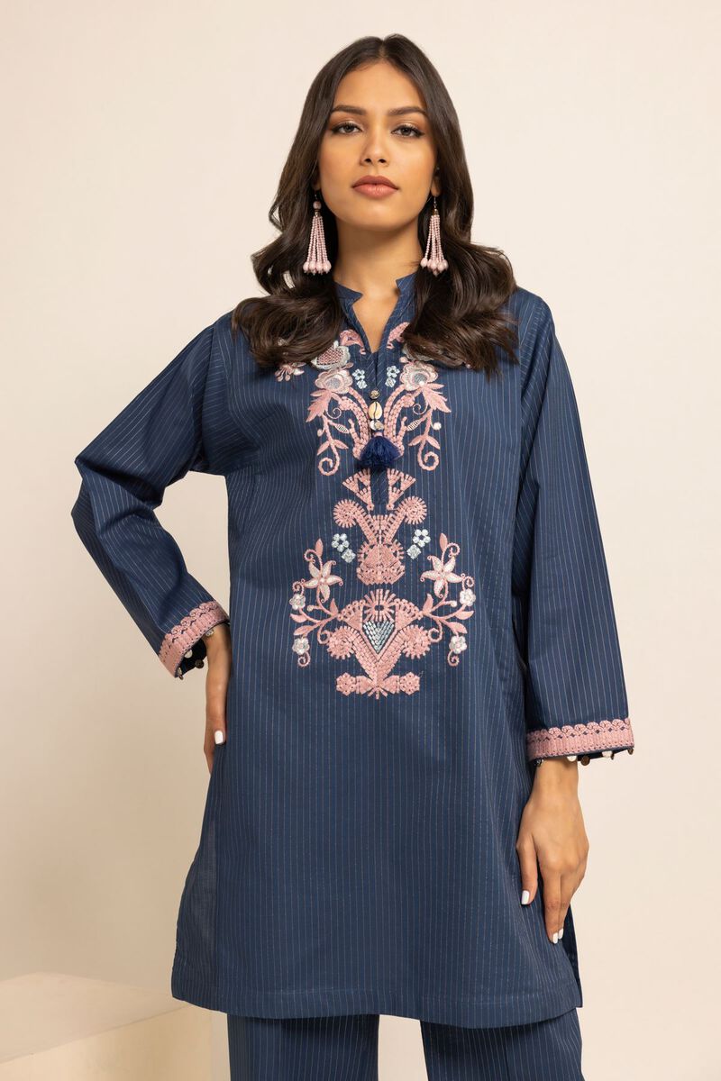 Buy Kurta | Embroidered | 9.00 GBP | 1001804109 | Khaadi United 
