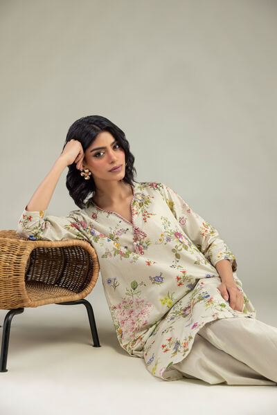 Embroidered | Cambric | Floral V-Neck Kurta | GBP 14.00
