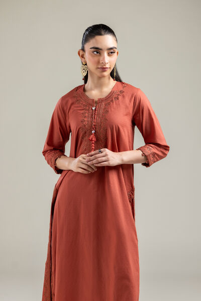 Embroidered |Cotton Dobby | Solid Longline Kurta | GBP 40.00