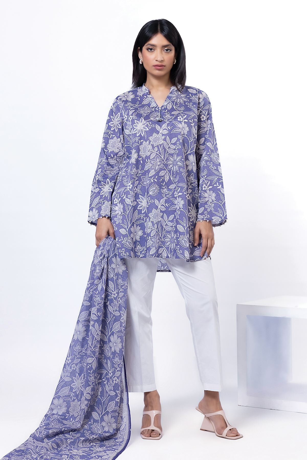 Buy Fabrics 2 Piece | Top and Dupatta | 0.0 N/A | SSZ2252B