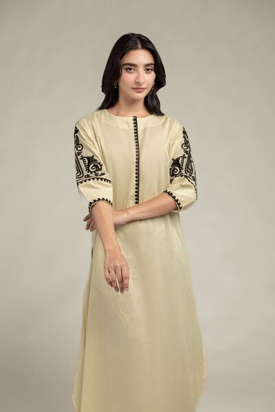 Embroidered | Cambric | Beige Round-Neck Kurta | GBP 40.00