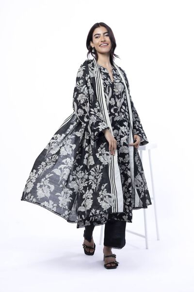 Printed | Light Khaddar | Tailored 3 Piece | GBP 40.00