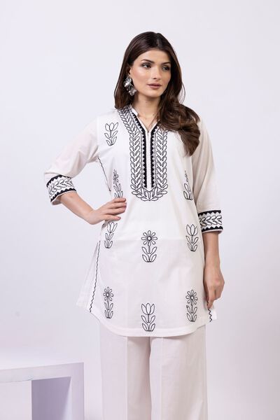 Embroidered | Cambric | Kurta | GBP 30.00