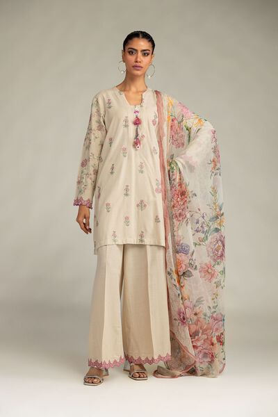 Embroidered | Mesuri | Mesuri Floral Dupatta | GBP 20.00