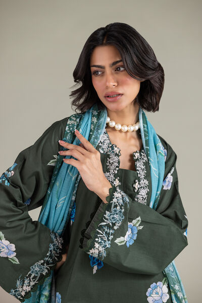 Embroidered | Cambric | Fabrics 3 Piece | GBP 24.50