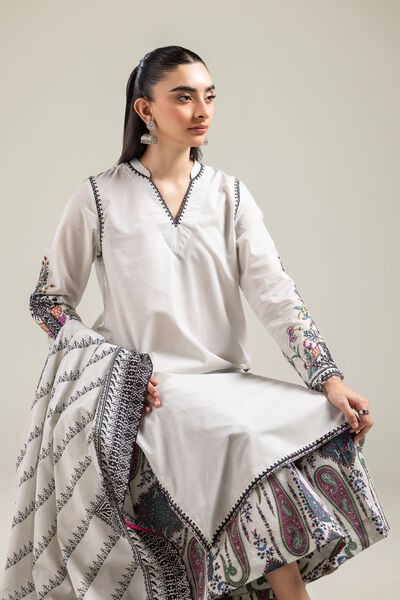 Embroidered | Mesuri | Off-White Longline Kurta | GBP 35.00