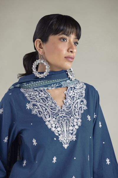 Embroidered | Cambric | Fabrics 3 Piece | GBP 40.00