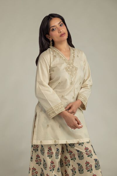 Embroidered | Cambric | Beige V-Neck Kurta | GBP 17.50