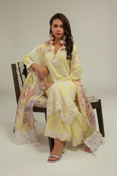 Embroidered | Raw Silk | Floral Kurta 3-piece | GBP 130.00