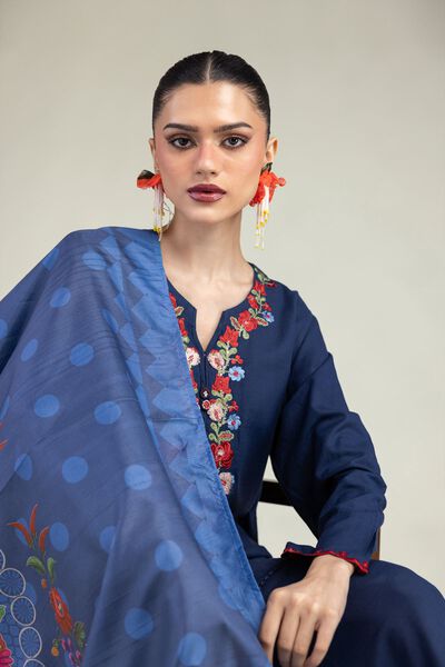 Embroidered | Polyester Silk | Silk Embroidered Dupatta | GBP 20.00