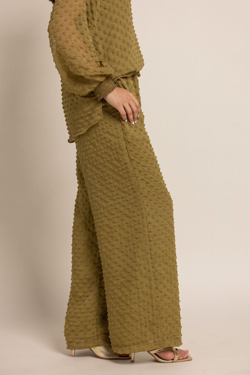  | Trousers | null