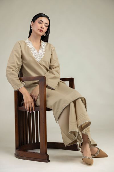 Embroidered | Mesuri | V-Neck Longline Kurta | GBP 30.00