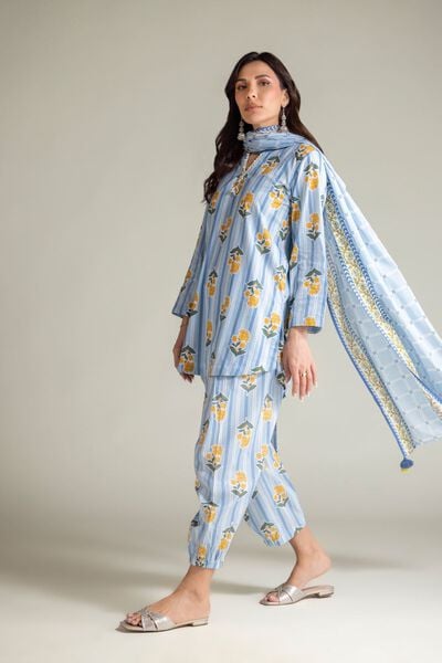 Embroidered | Textured Lawn | Blue Lawn Dupatta | GBP 10.00