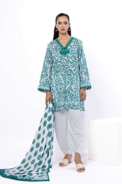 Embroidered | Cambric | Fabrics 3 Piece | GBP 30.00