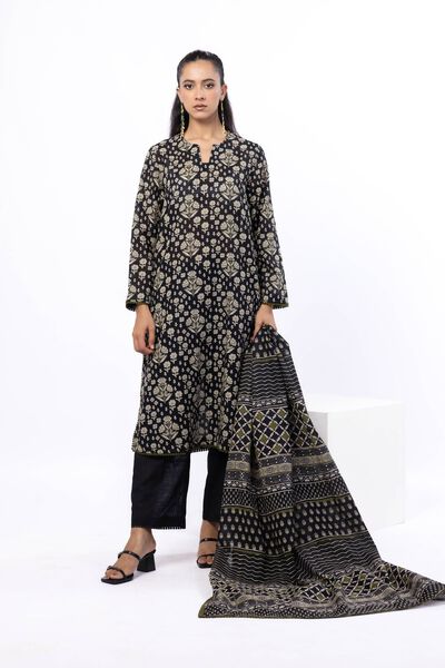 Printed | Light Khaddar | Tailored 3 Piece | GBP 40.00