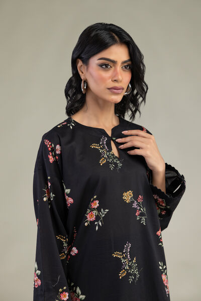 Embroidered | Cambric | Black Floral Kurta | GBP 14.00