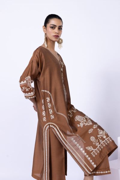 Embroidered | Raw Silk | Kurta | GBP 40.00