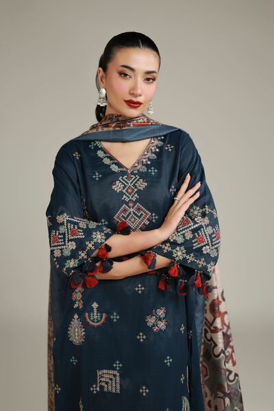 Embroidered | Raw Silk | Embroidered Navy Kurta | GBP 45.00