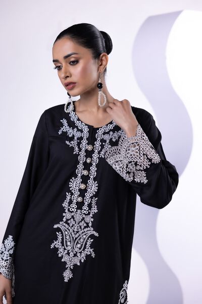 Embroidered | Crosshatch Raw Silk | Kurta | GBP 60.00