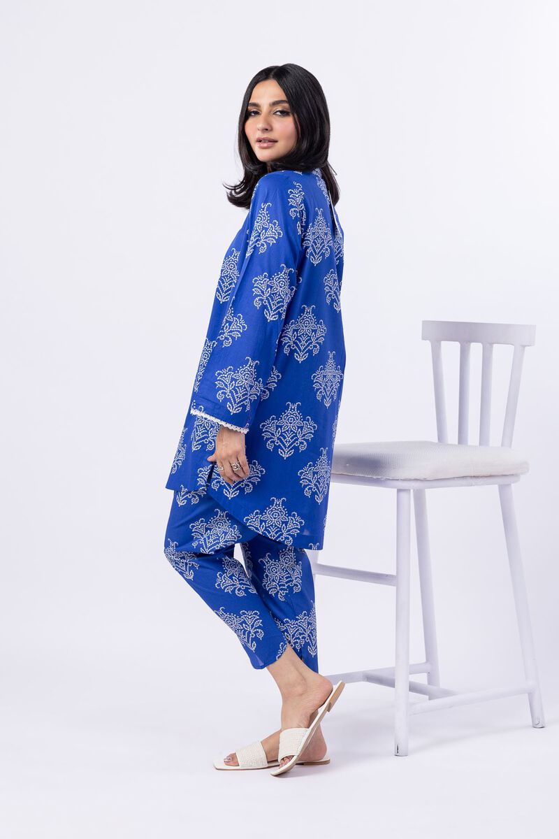 https://uk.khaadi.com/dw/image/v2/BJTG_PRD/on/demandware.static/-/Sites-khaadi-master-catalog/default/dwacc7f36b/images/hi-res/25-04ex16-02ba_multi_1.jpg?sw=800&sh=1200
