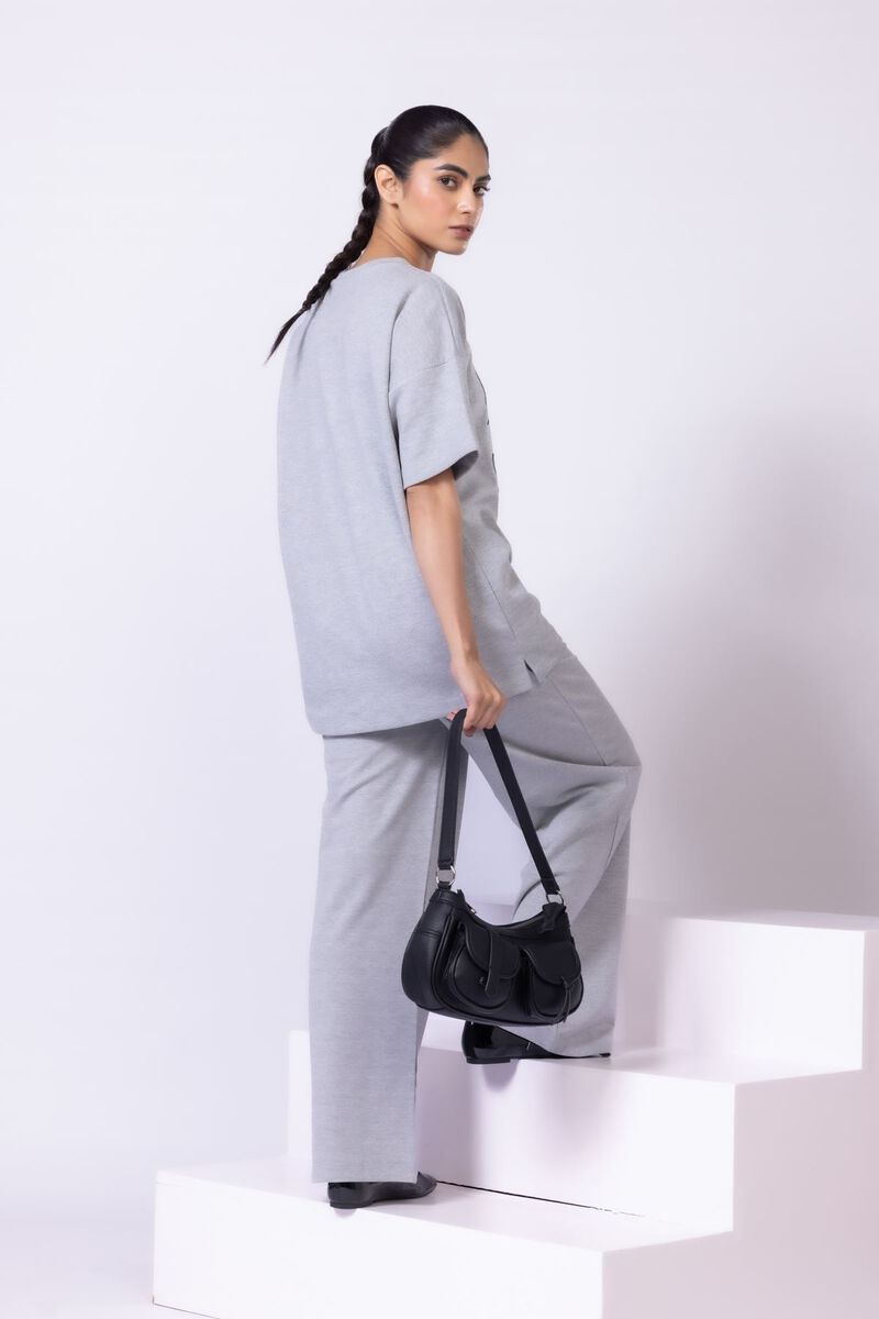 Embroidered | Tech Fleece | T-shirt | null